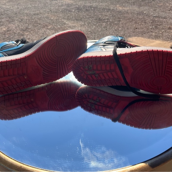 Jordan 1 - Picture 5 of 6